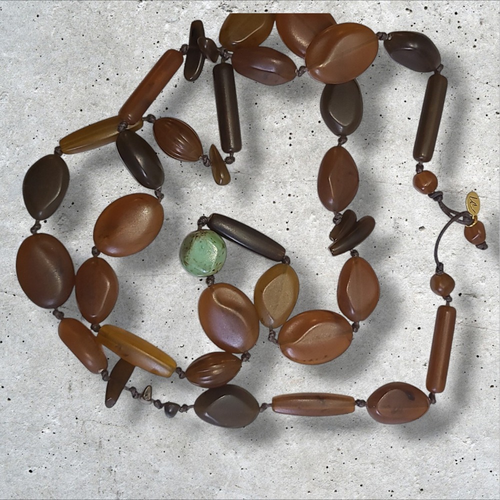 Vintage Liz Claiborne Faux‎ Amber Acrylic Bead Station Necklace 40"